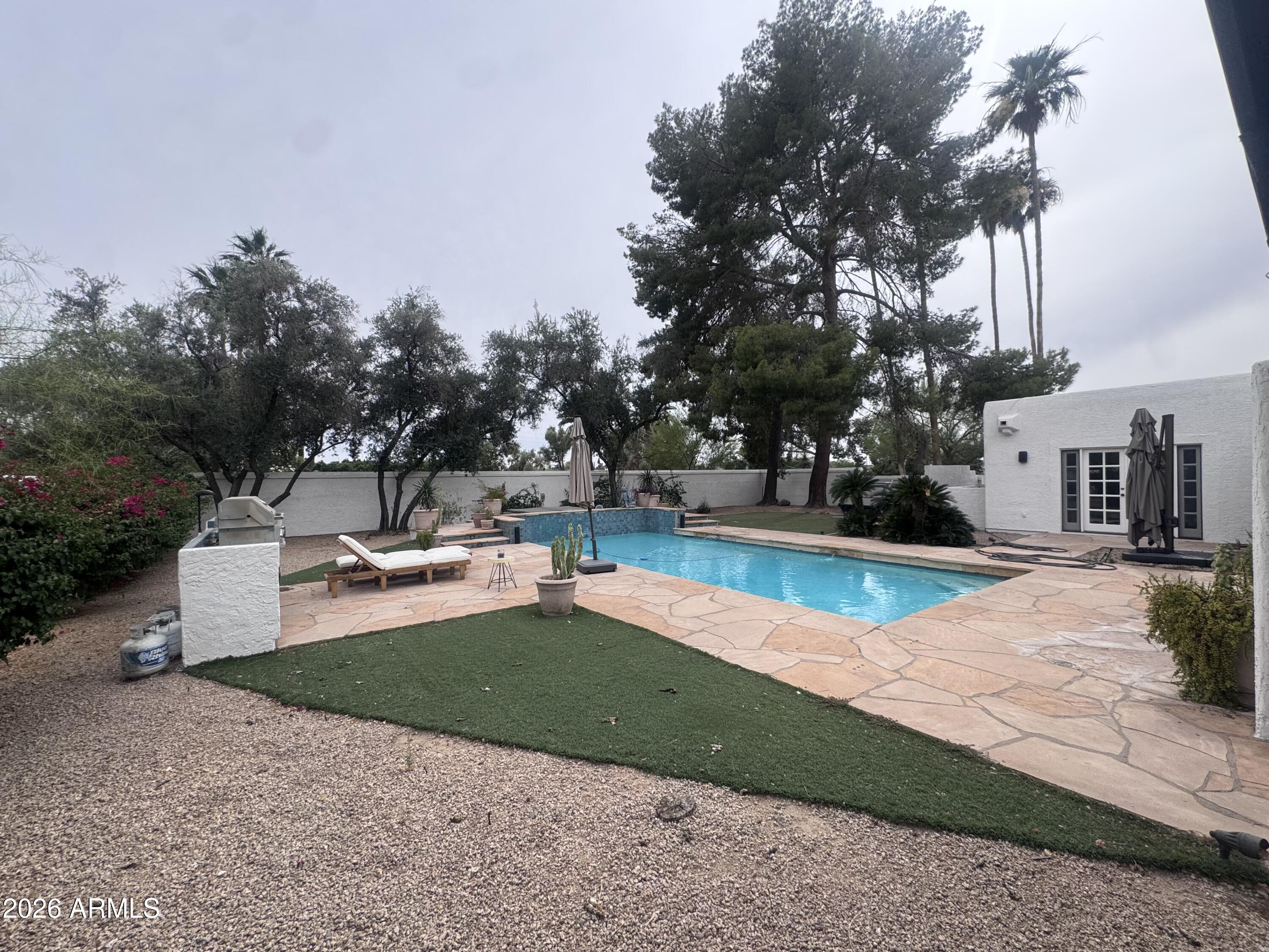 VILLAGE AT CAMELBACK MOUNTAIN - Residential