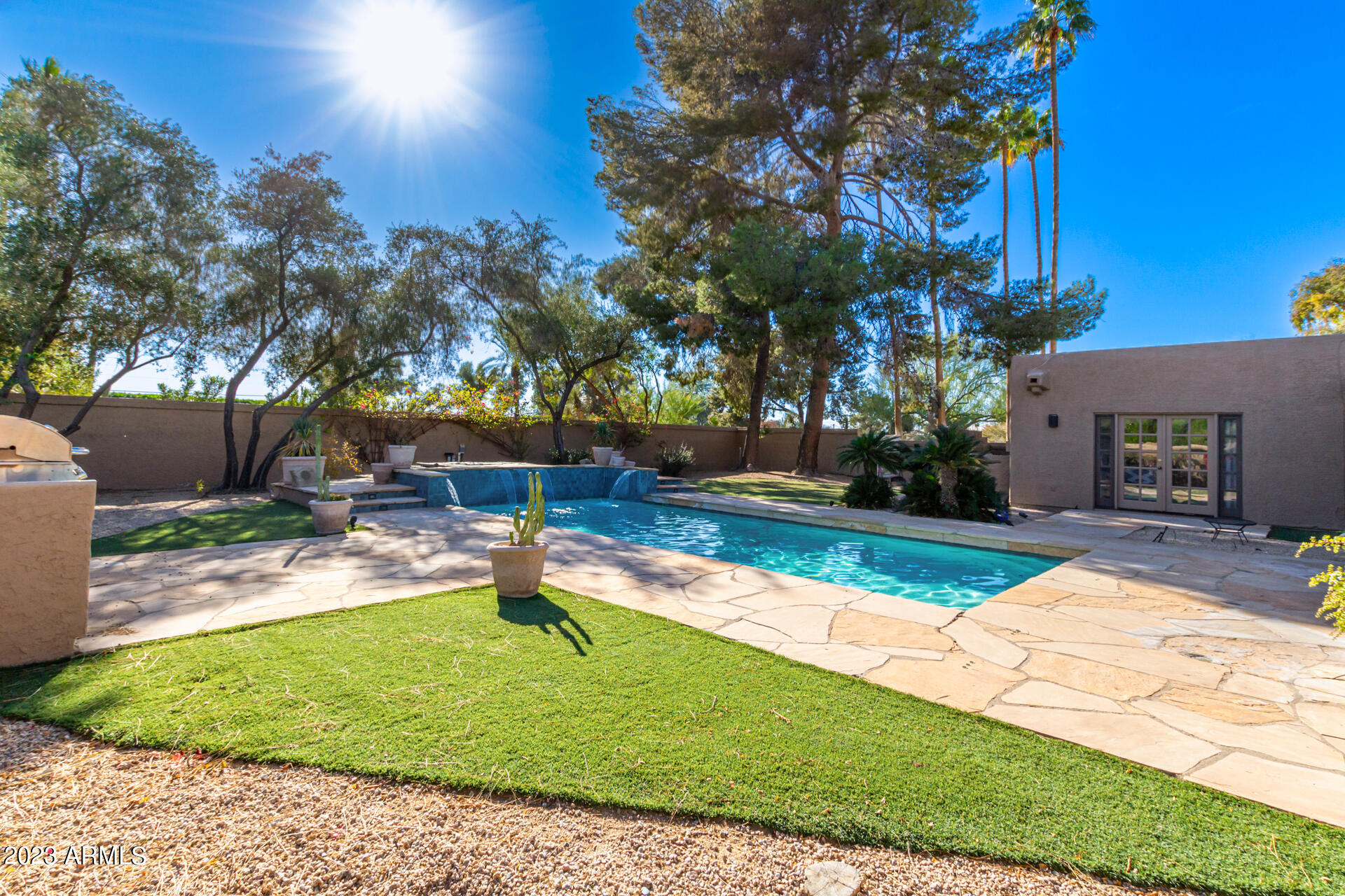 VILLAGE AT CAMELBACK MOUNTAIN - Residential