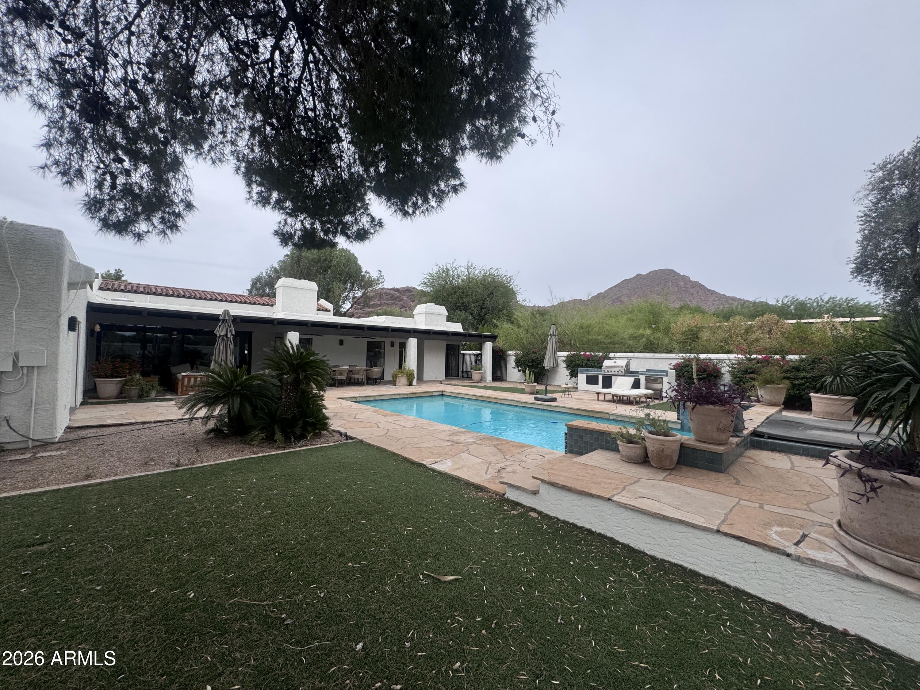 VILLAGE AT CAMELBACK MOUNTAIN - Residential