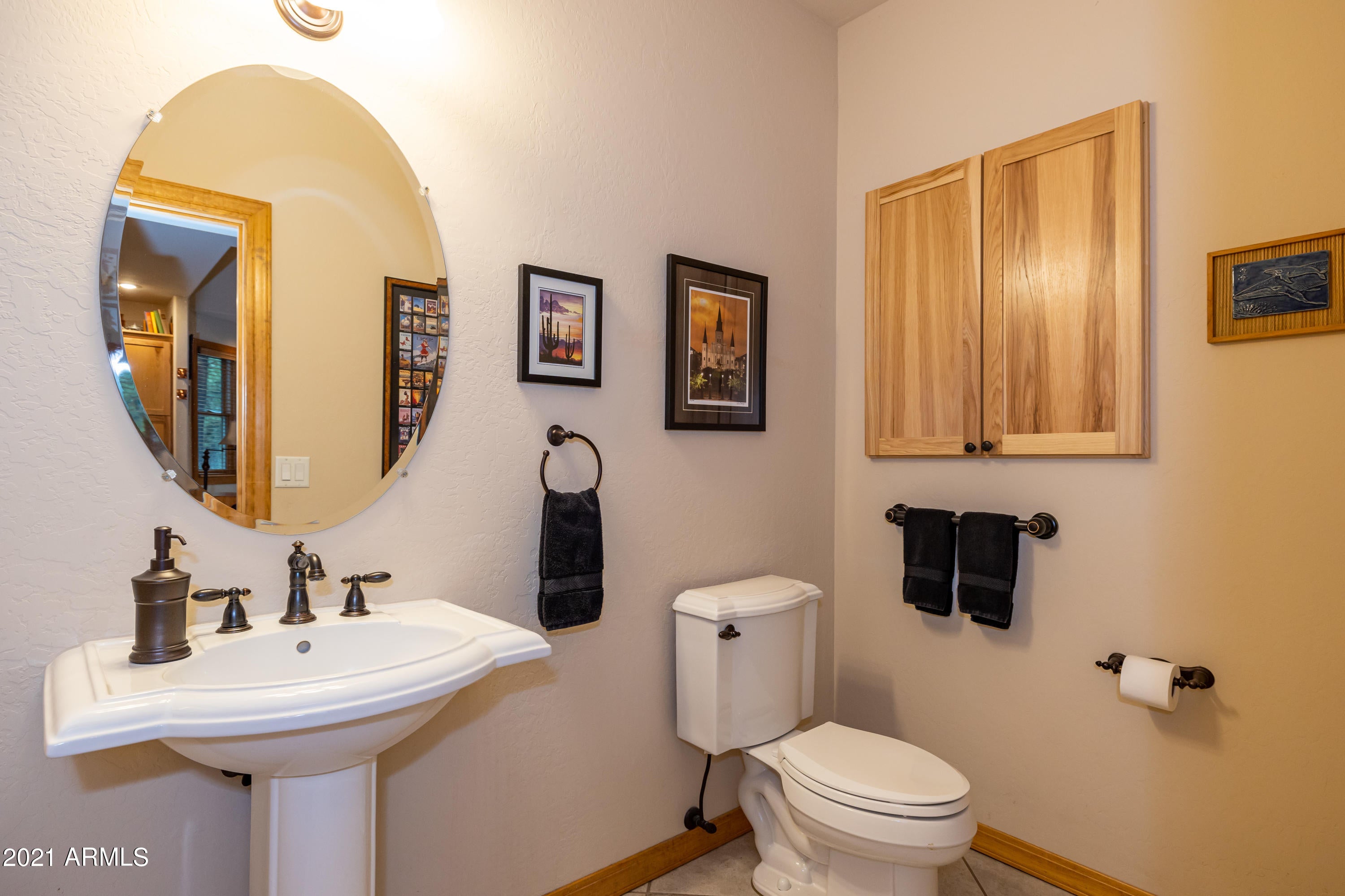 LOCKETT RANCHES - Residential