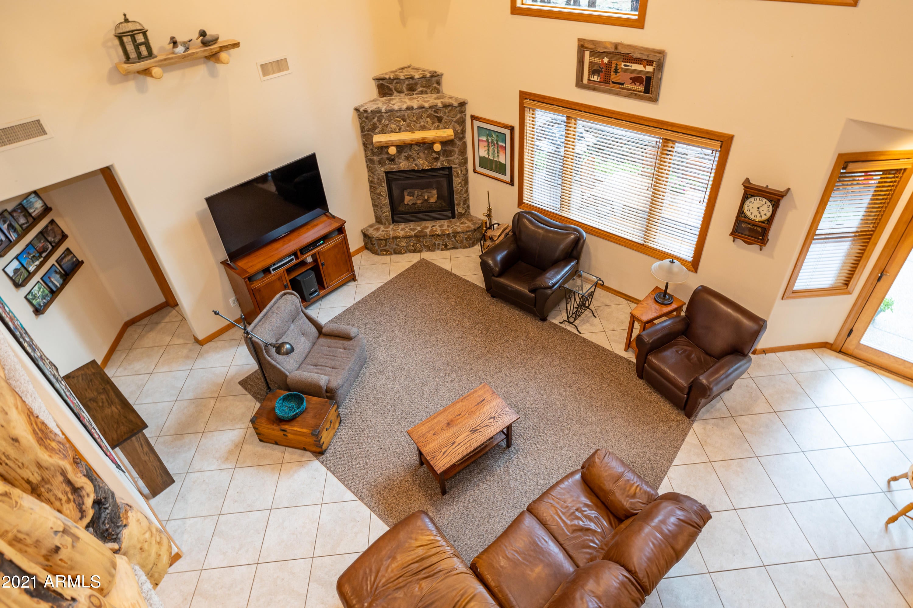 LOCKETT RANCHES - Residential
