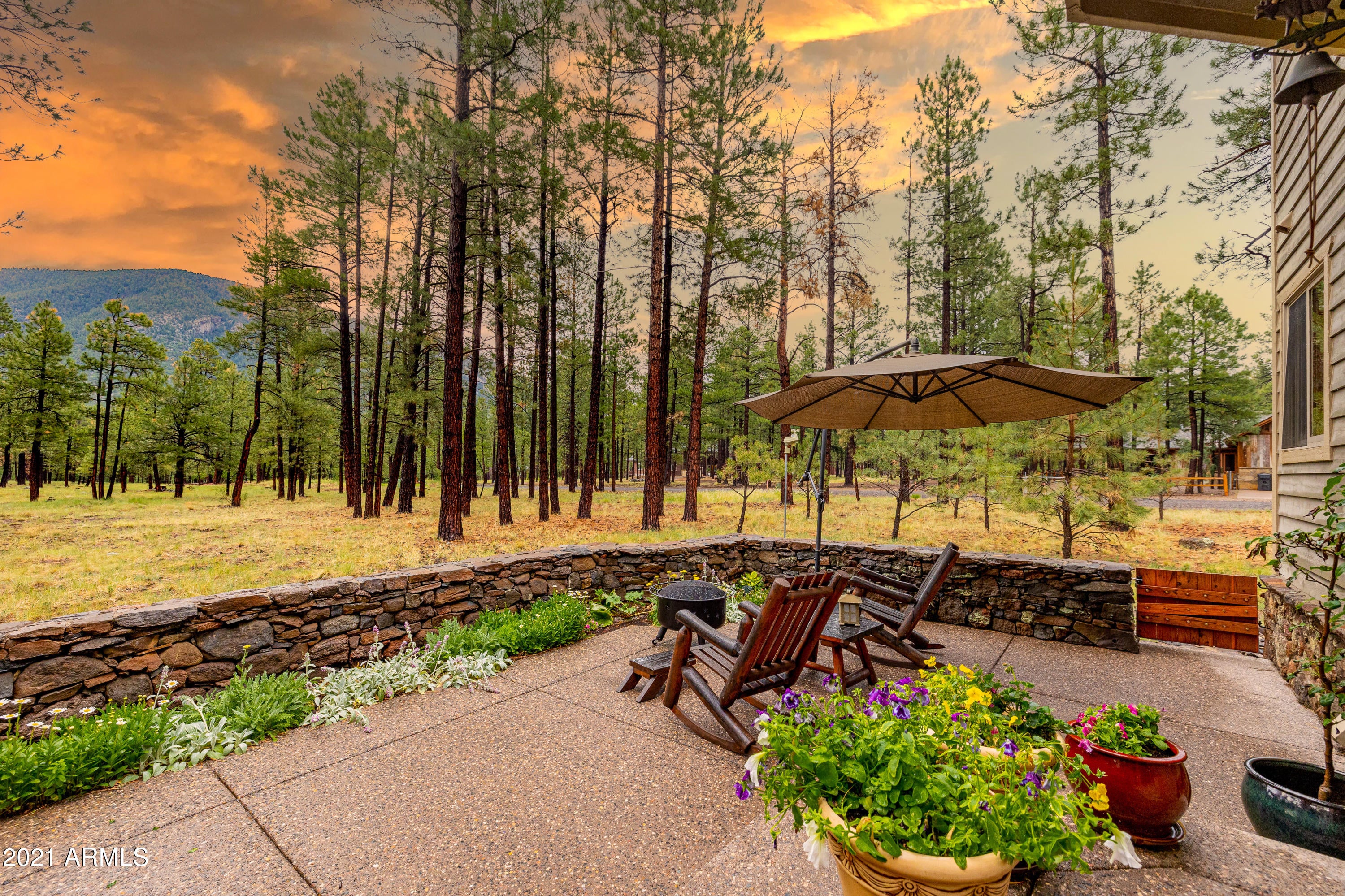 LOCKETT RANCHES - Residential
