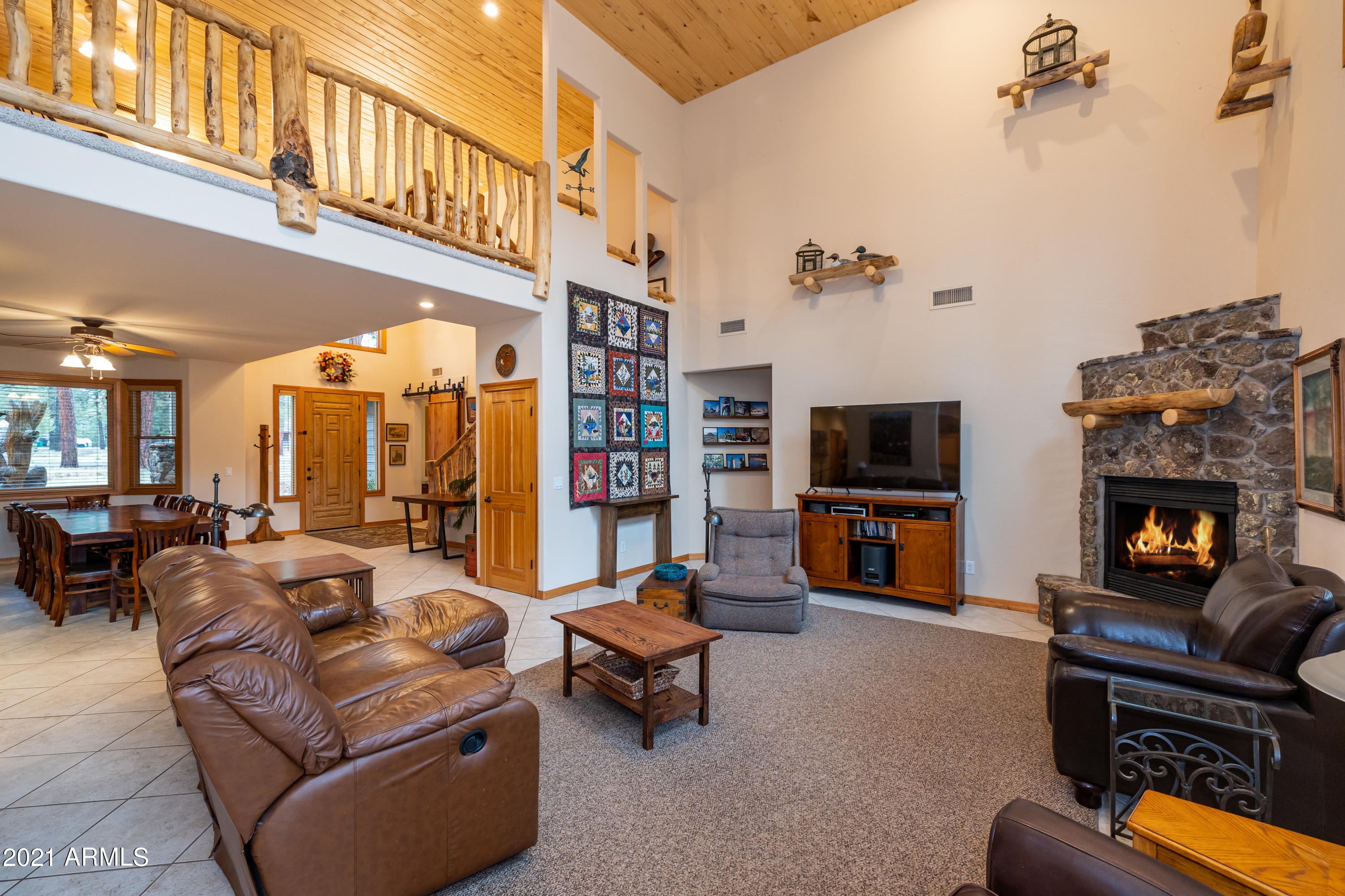 LOCKETT RANCHES - Residential