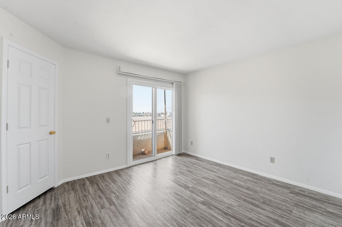 MESA PARK TOWNHOMES 2 UNIT 1-26 - Residential