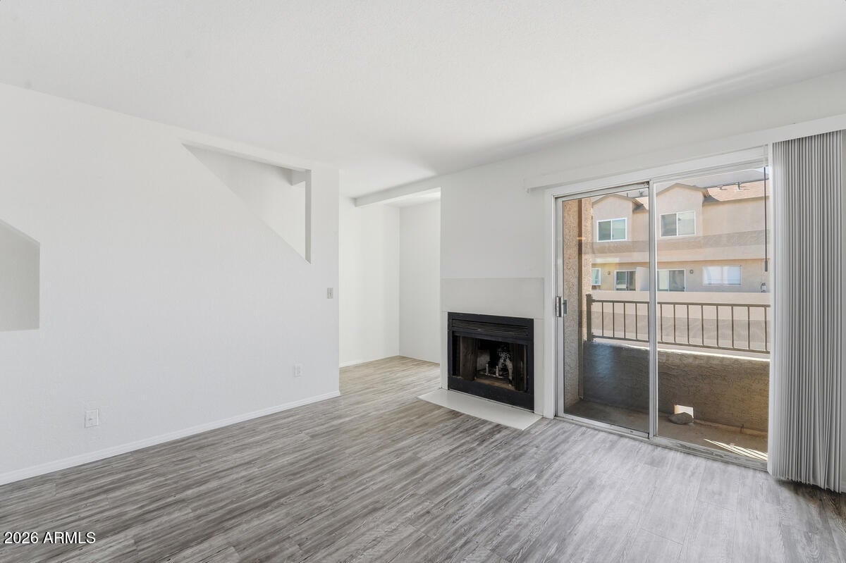 MESA PARK TOWNHOMES 2 UNIT 1-26 - Residential