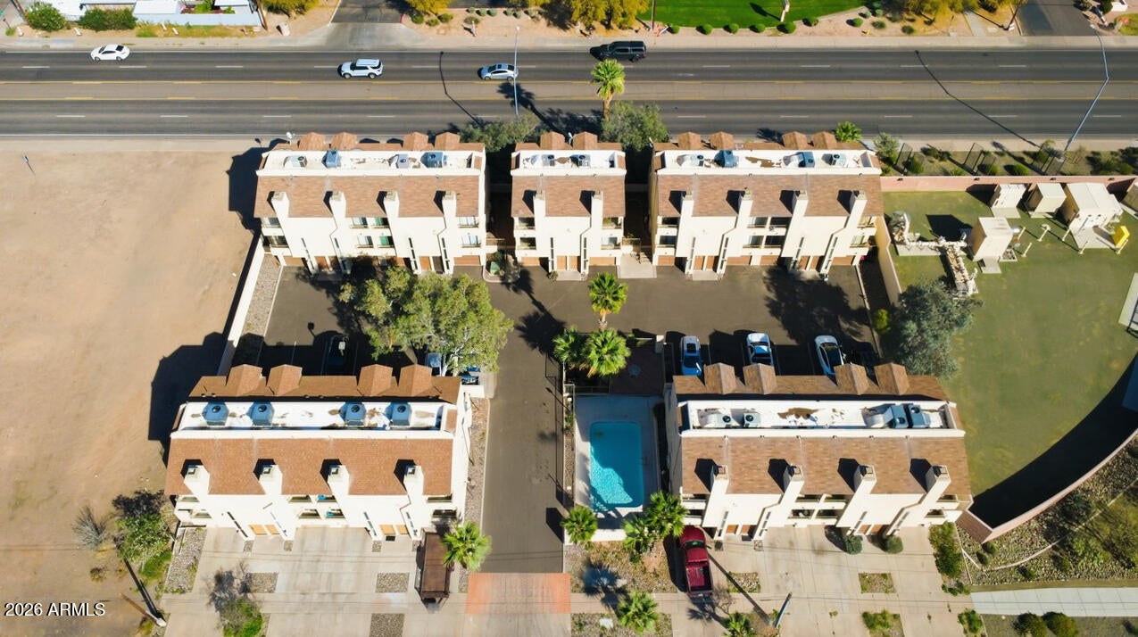 MESA PARK TOWNHOMES 2 UNIT 1-26 - Residential