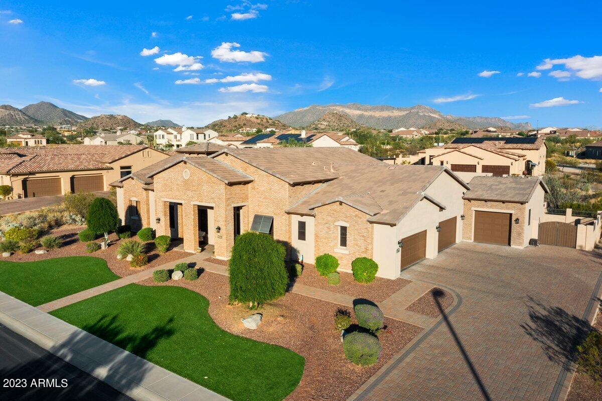 HERMOSA ESTATES - Residential
