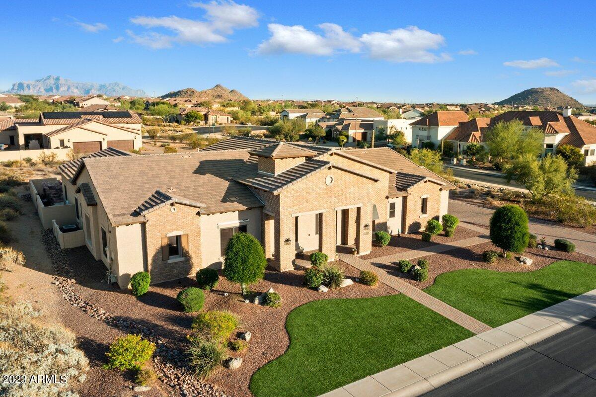 HERMOSA ESTATES - Residential