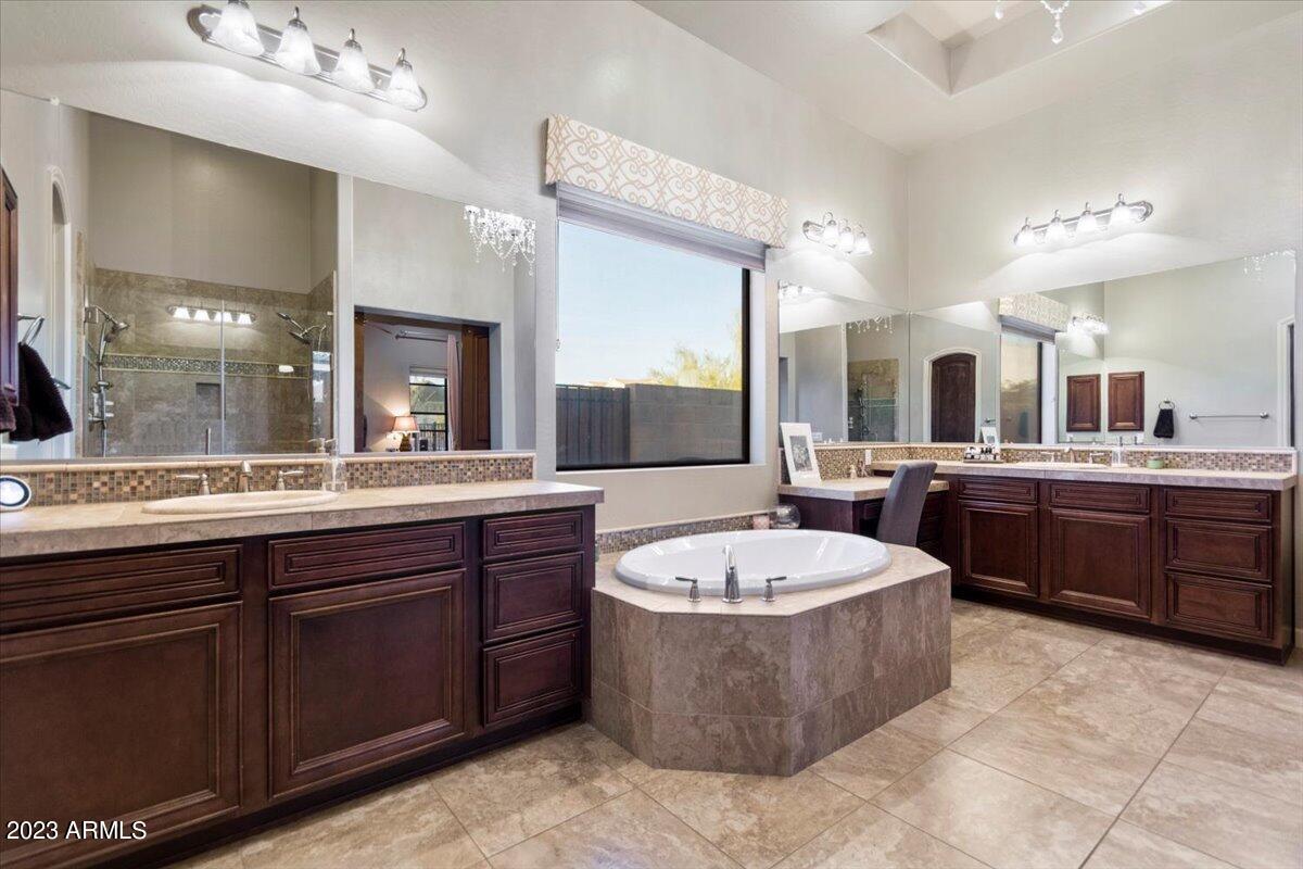 HERMOSA ESTATES - Residential