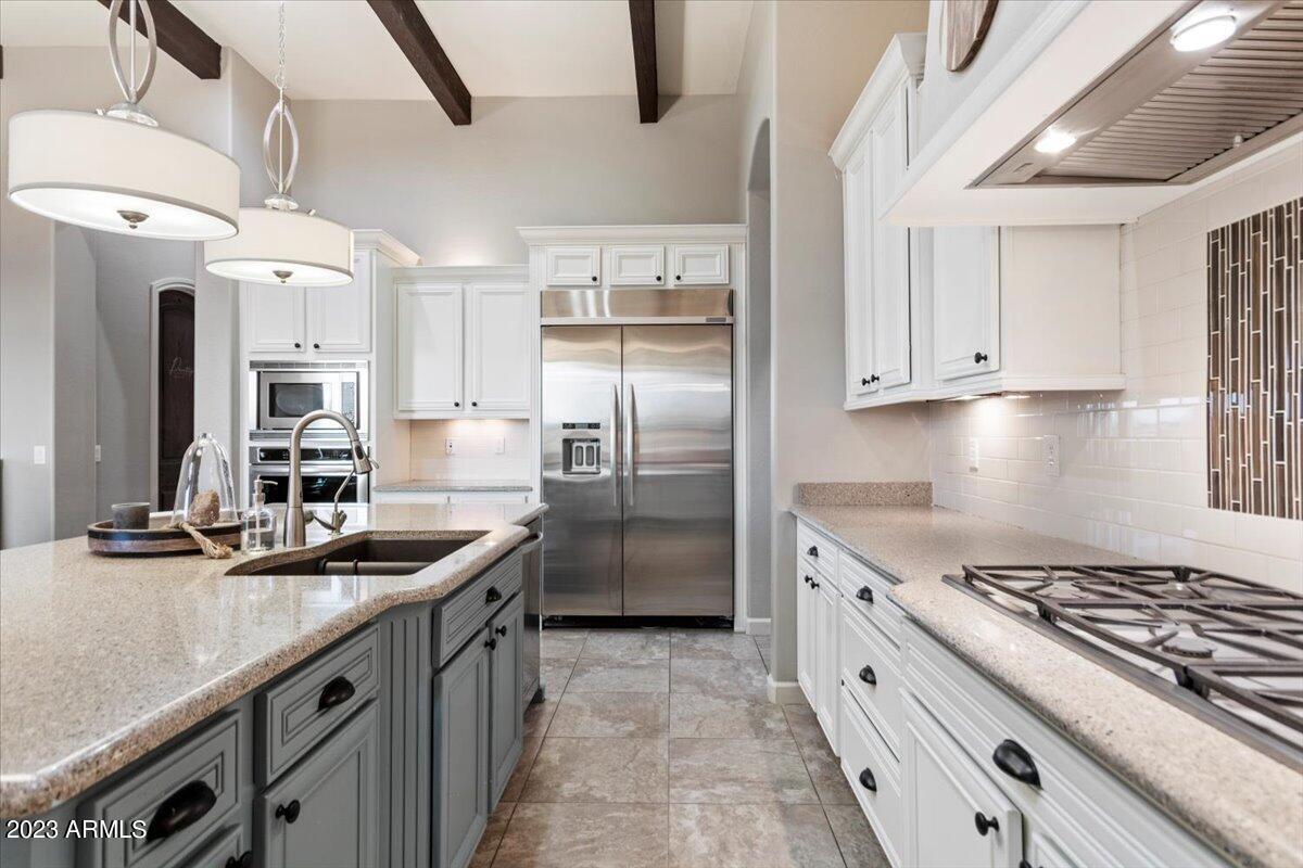 HERMOSA ESTATES - Residential