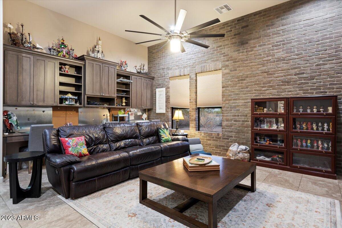 HERMOSA ESTATES - Residential