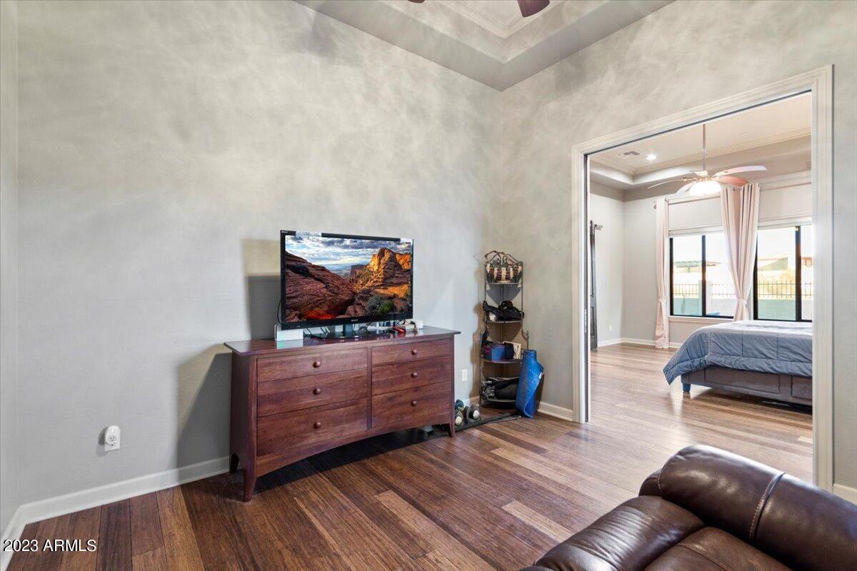 HERMOSA ESTATES - Residential