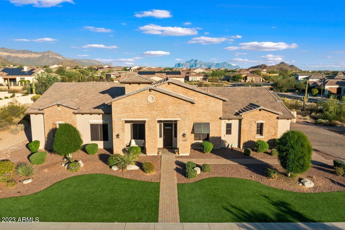 HERMOSA ESTATES - Residential
