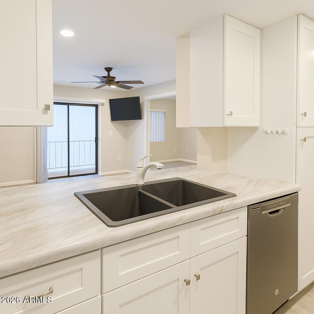OLIVE GROVE VILLAGE CONDOMINIUMS - Residential
