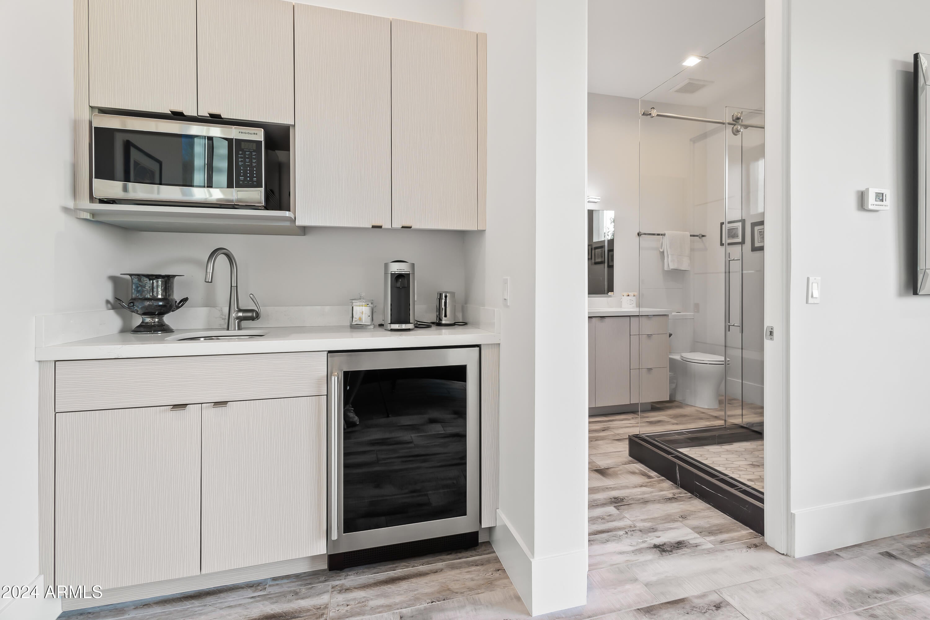 LINCOLN RIDGE - Residential