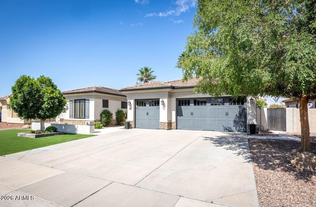 TUSCANY SHORES 1 - Residential