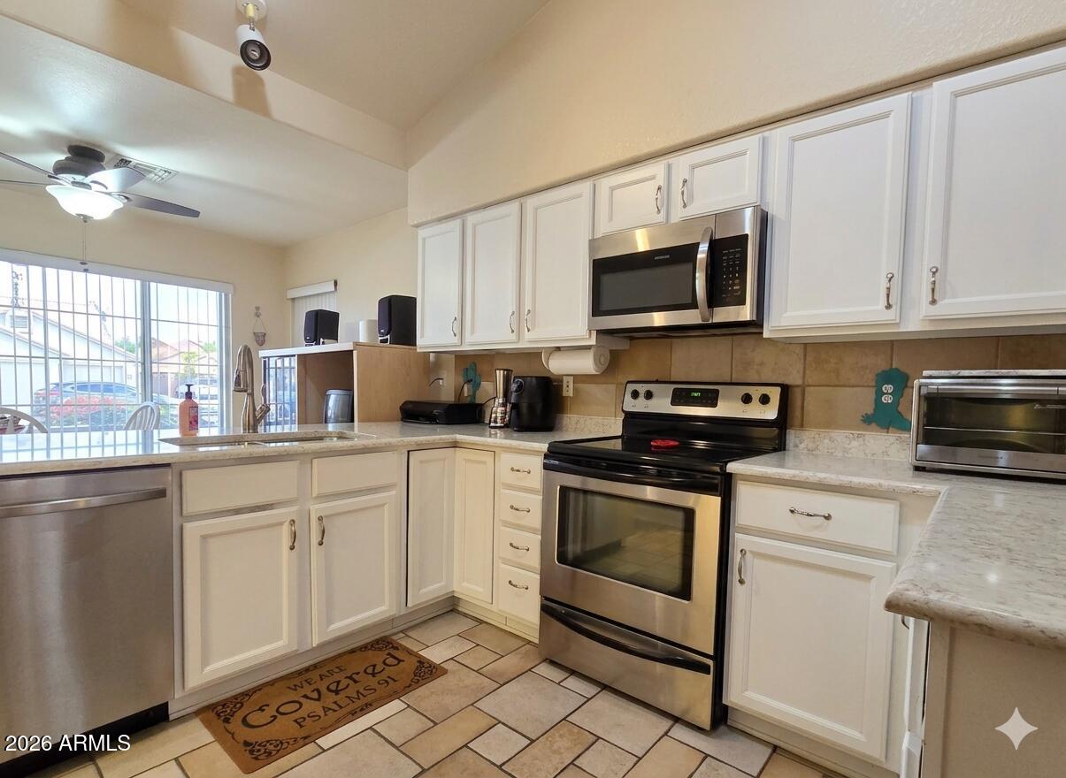 PALM VALLEY PHASE 1 PARCEL 19 UNIT 1 - Residential