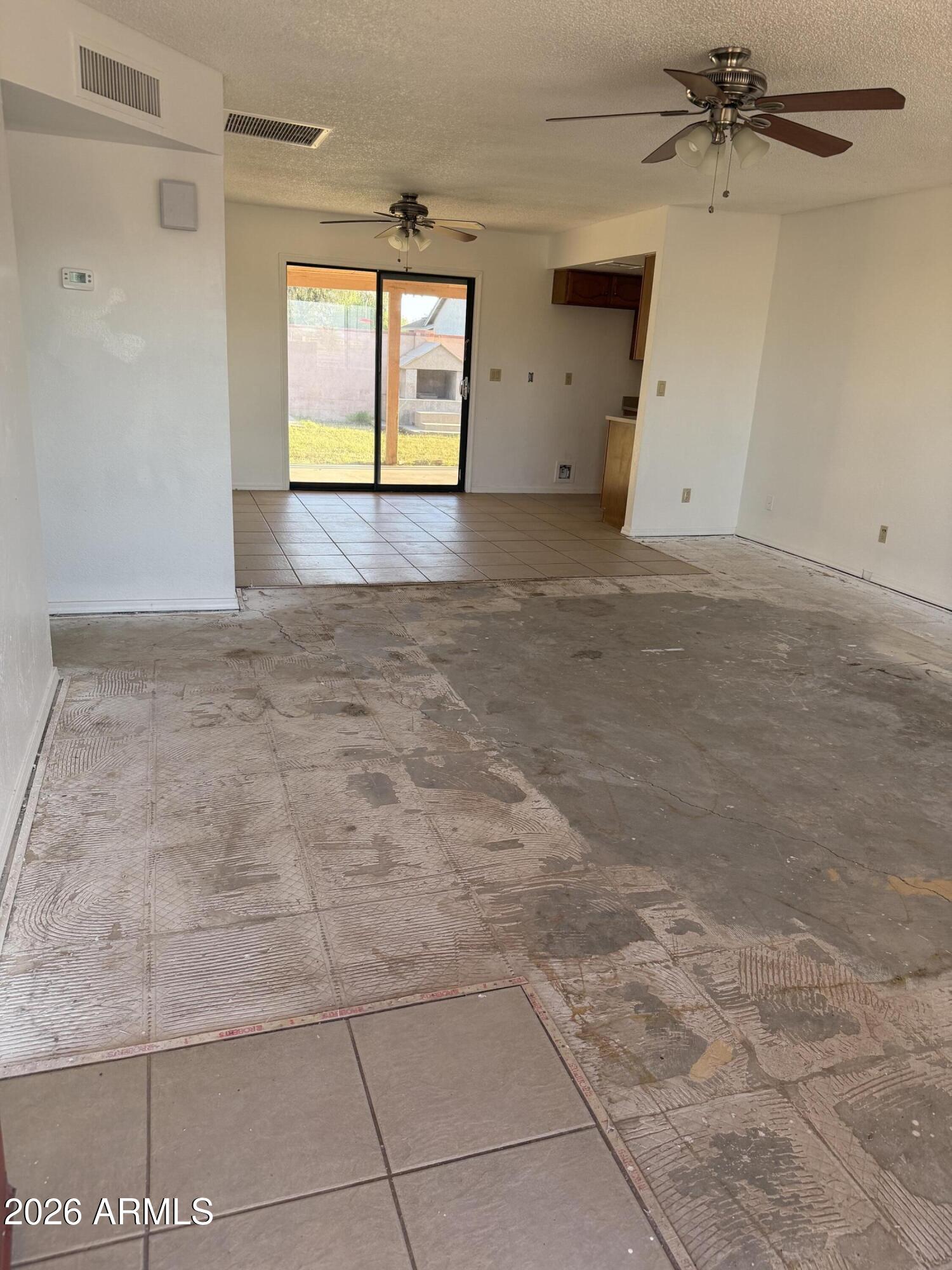 ARIZONA CITY UNIT FOUR - Residential