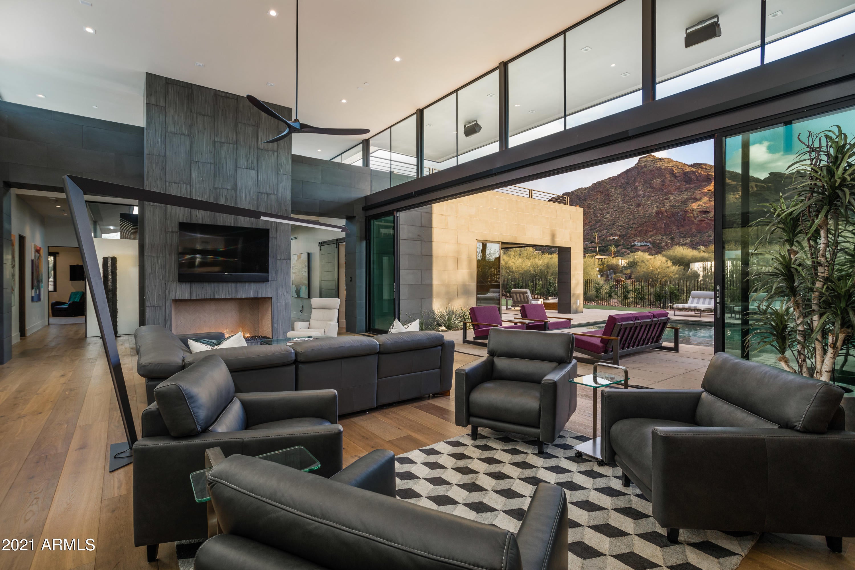 Paradise Valley - Residential