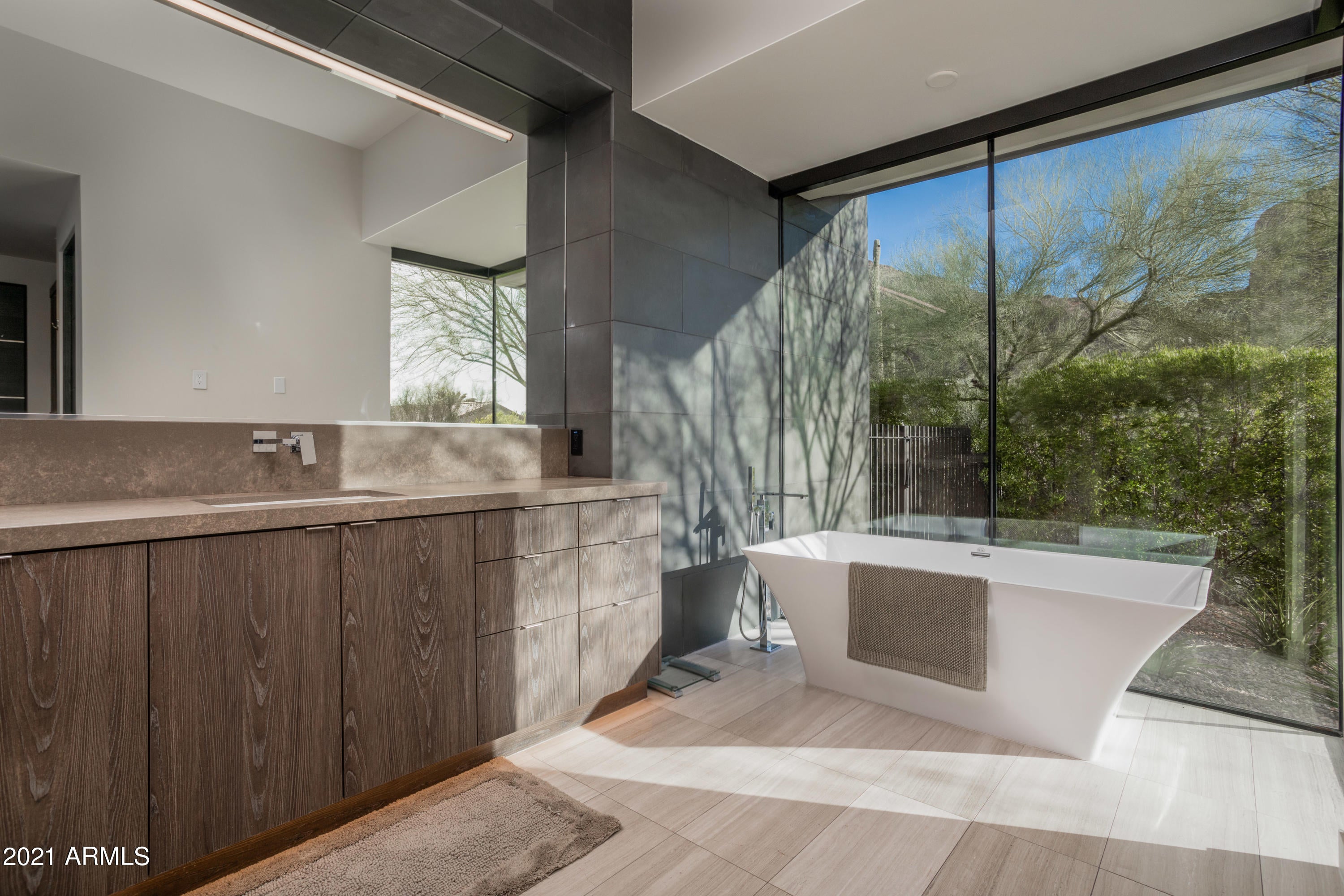 Paradise Valley - Residential