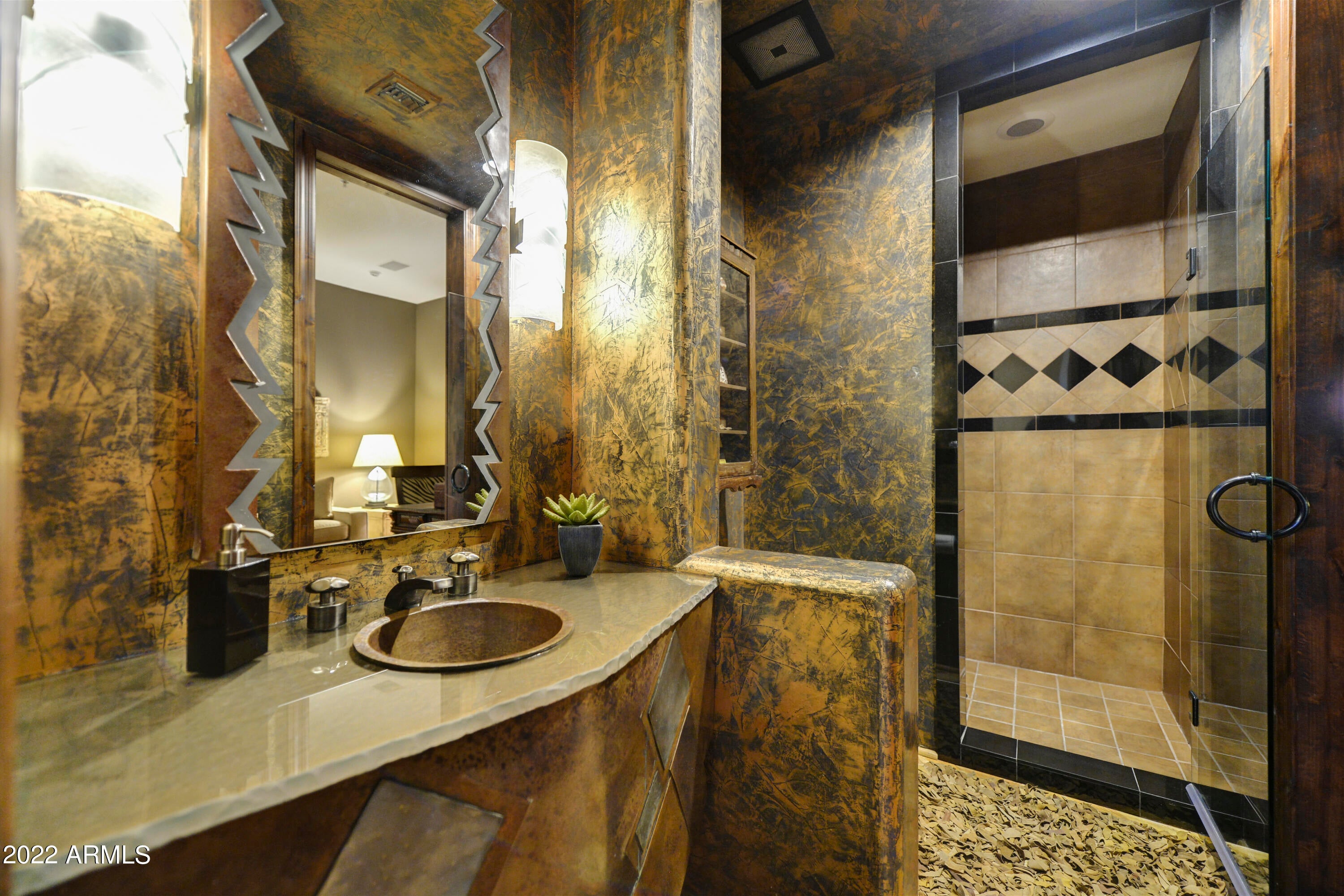WHISPERING RIDGE - Residential