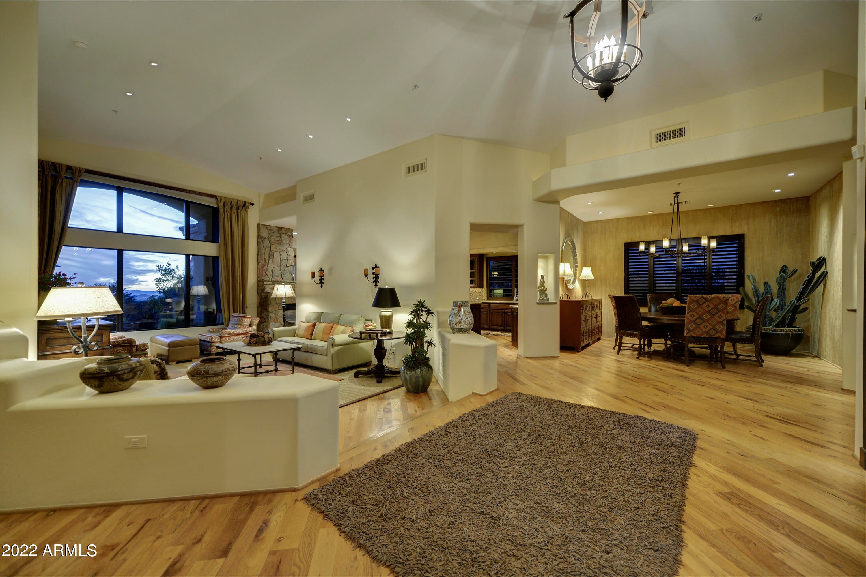 WHISPERING RIDGE - Residential