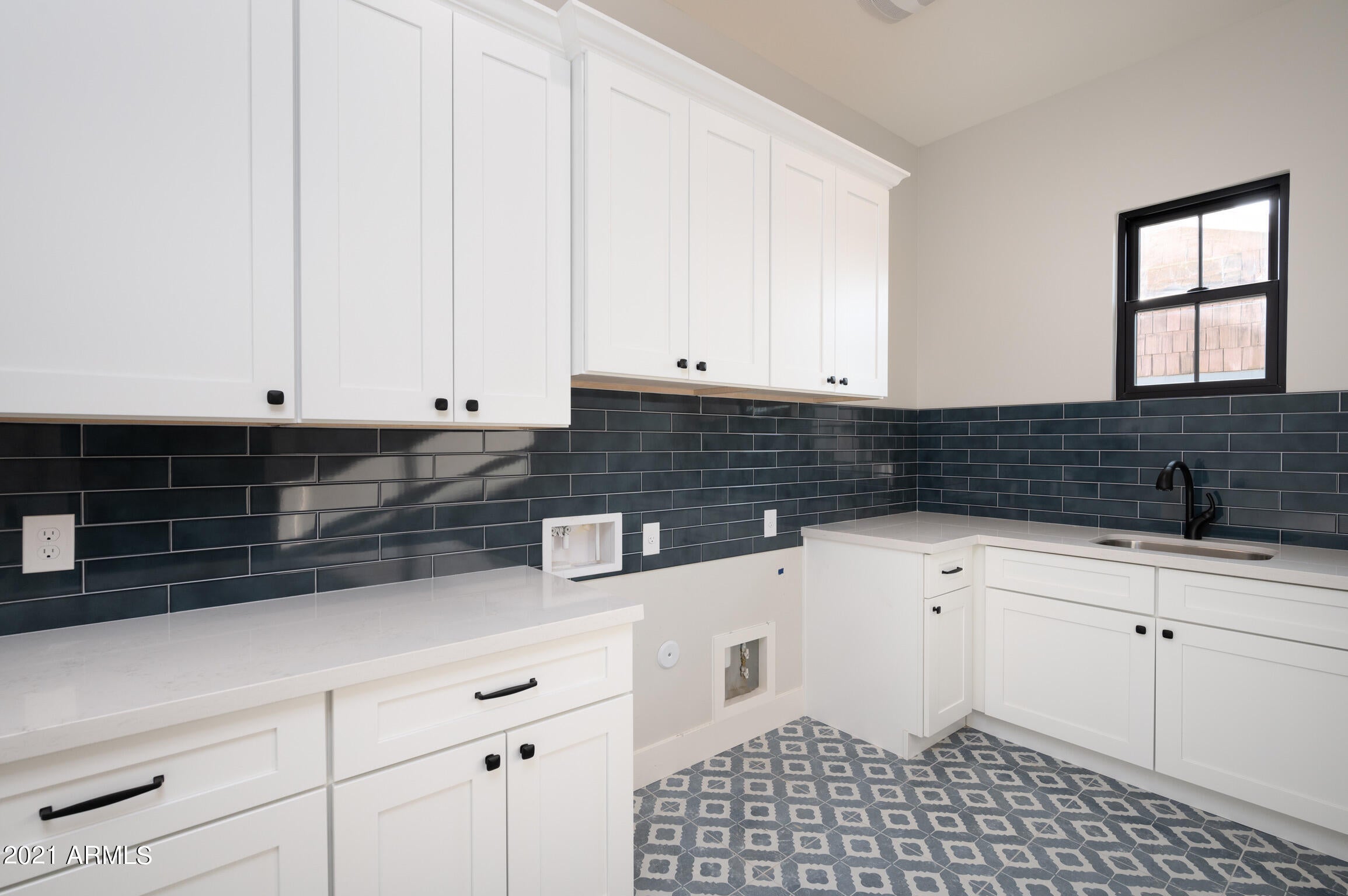 ARCADIA VILLA 2 LOTS 17-49 - Residential