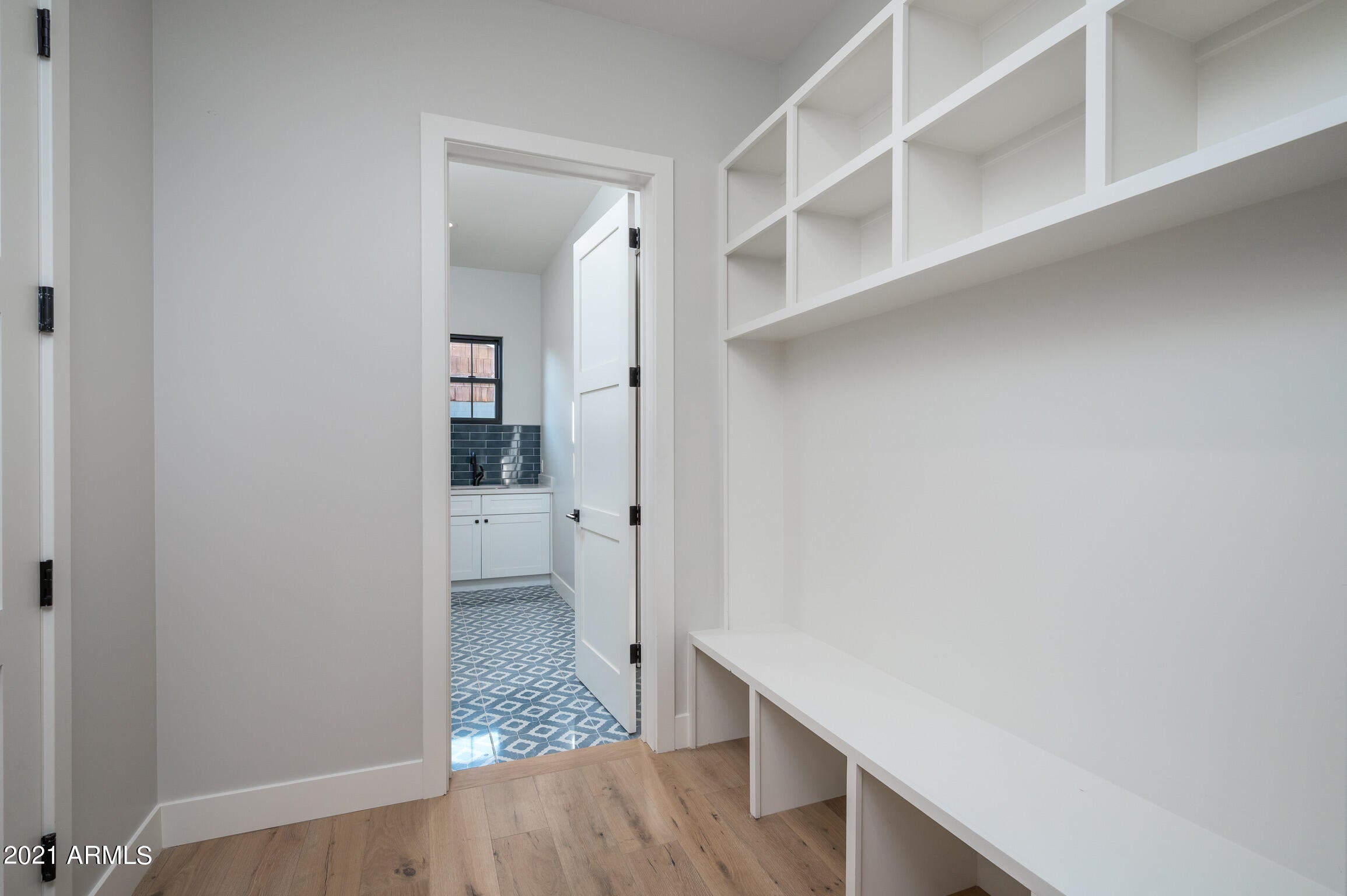 ARCADIA VILLA 2 LOTS 17-49 - Residential