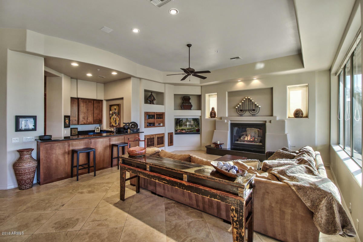 PINNACLE CANYON AT TROON NORTH UNIT 1 - Residential