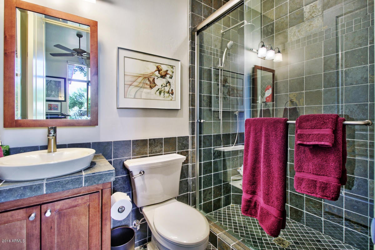 PINNACLE CANYON AT TROON NORTH UNIT 1 - Residential