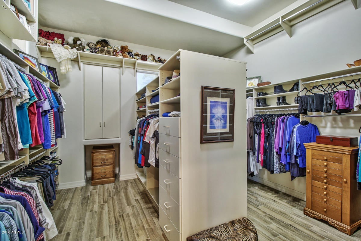PINNACLE CANYON AT TROON NORTH UNIT 1 - Residential