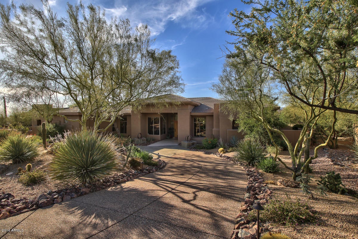 PINNACLE CANYON AT TROON NORTH UNIT 1 - Residential