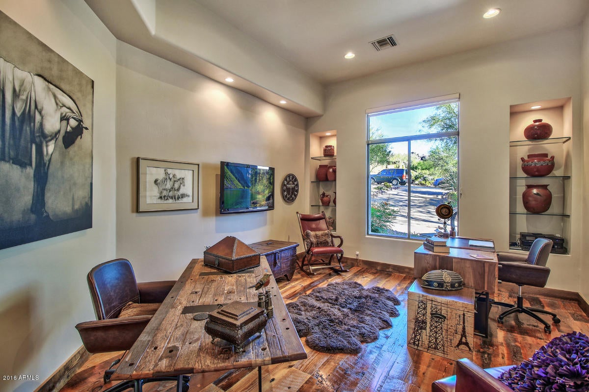PINNACLE CANYON AT TROON NORTH UNIT 1 - Residential