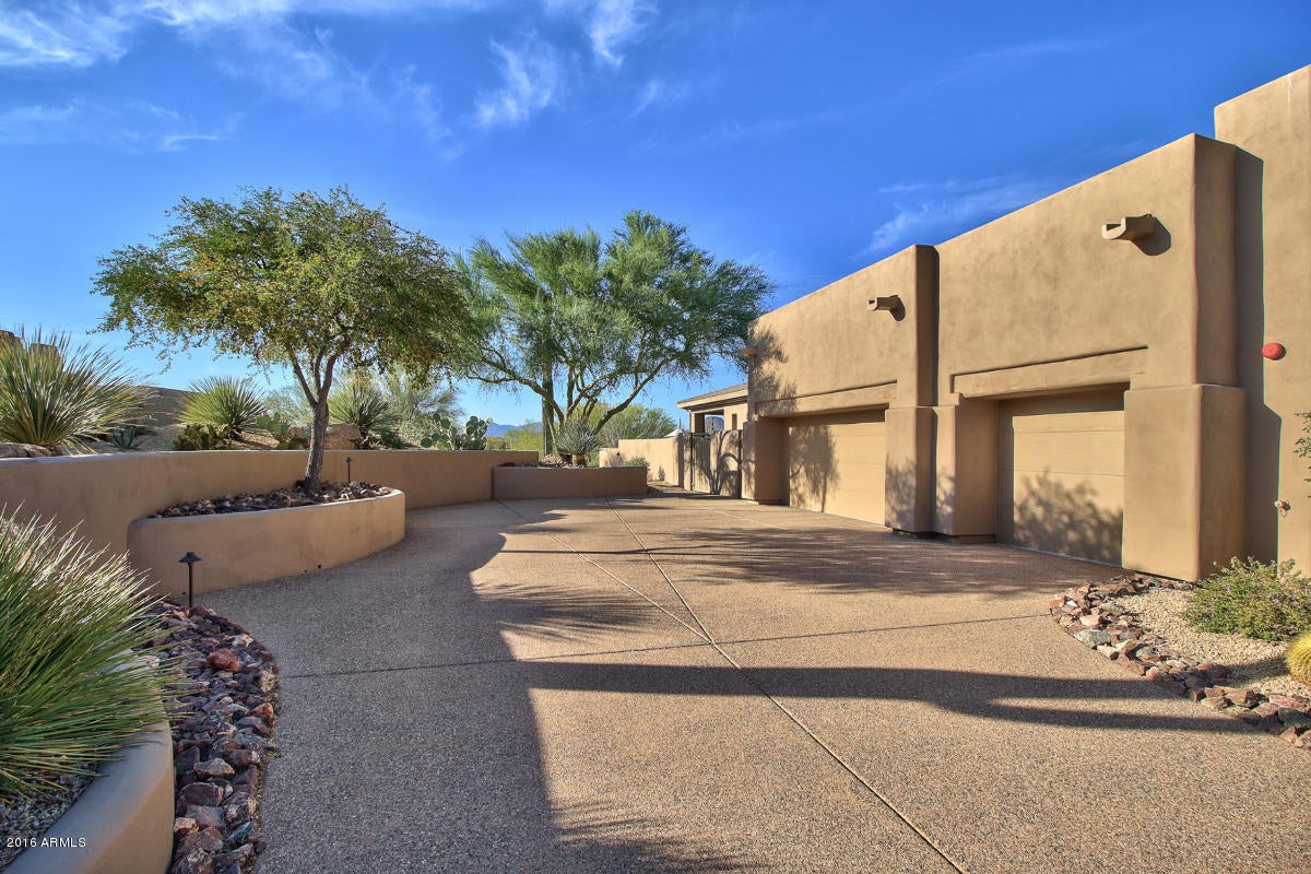 PINNACLE CANYON AT TROON NORTH UNIT 1 - Residential