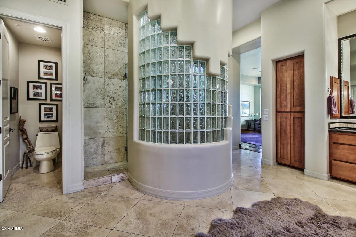 PINNACLE CANYON AT TROON NORTH UNIT 1 - Residential
