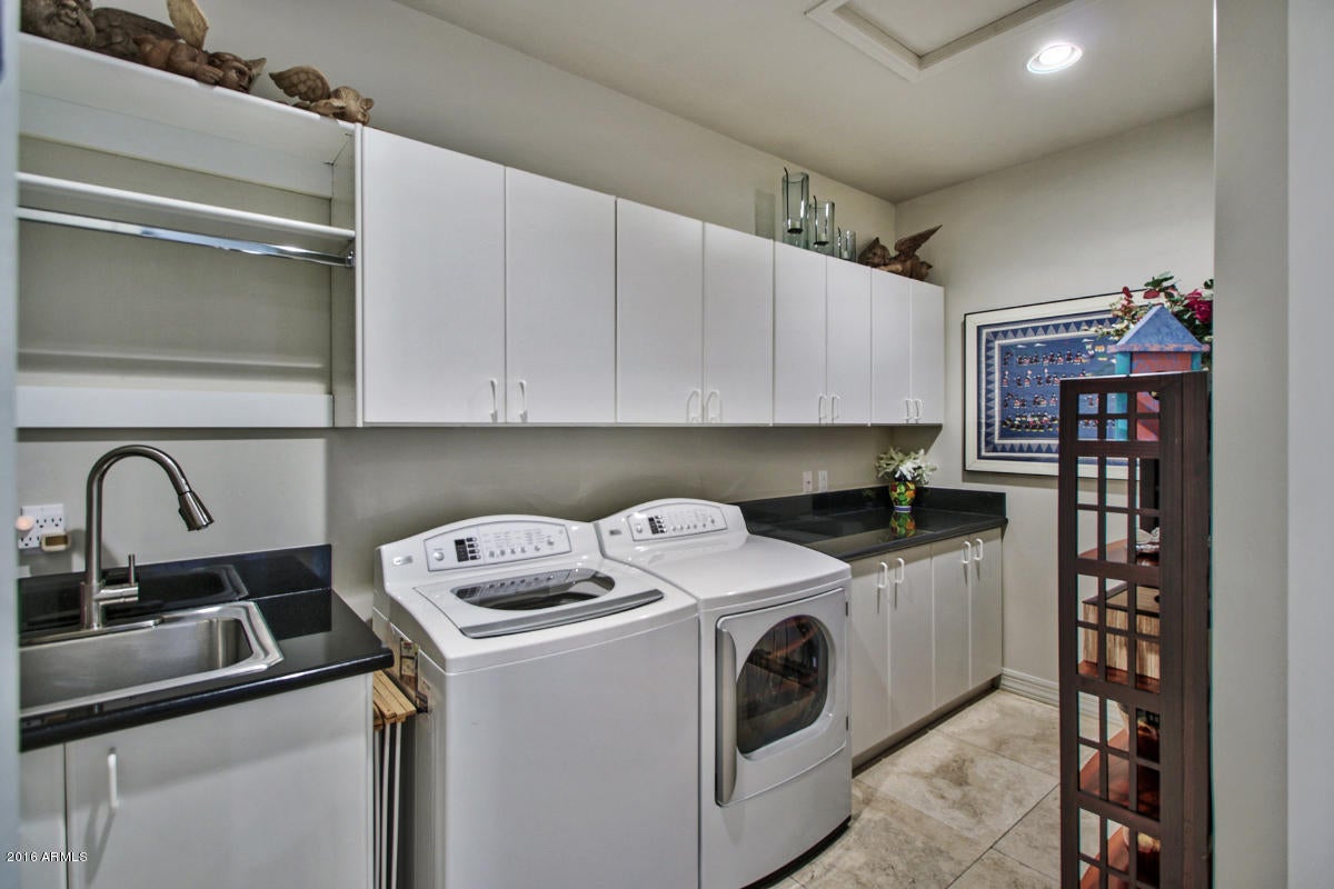 PINNACLE CANYON AT TROON NORTH UNIT 1 - Residential