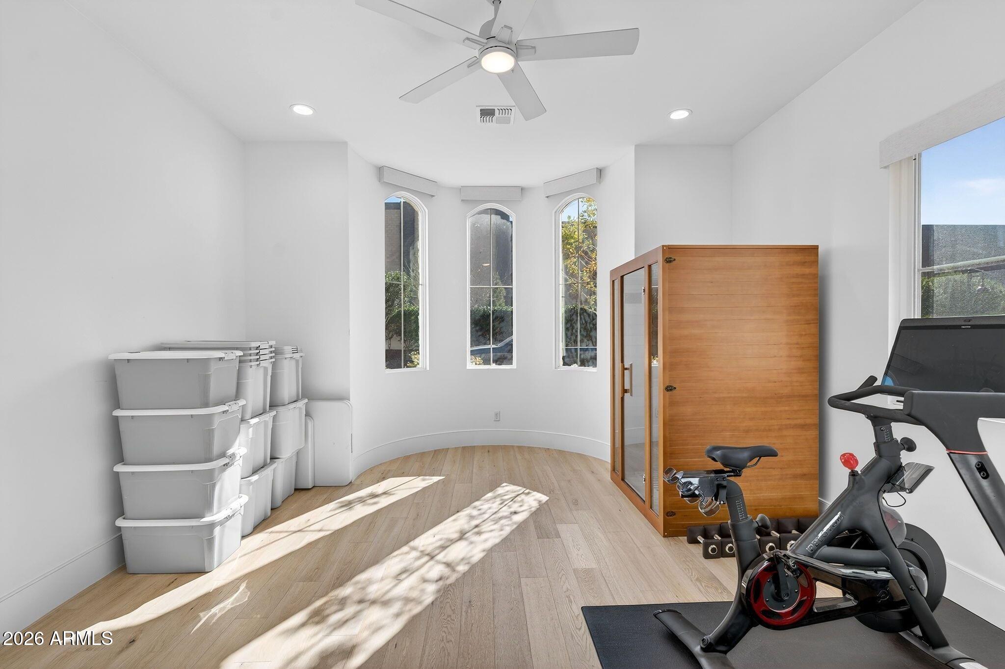 PECAN LAKE - Residential