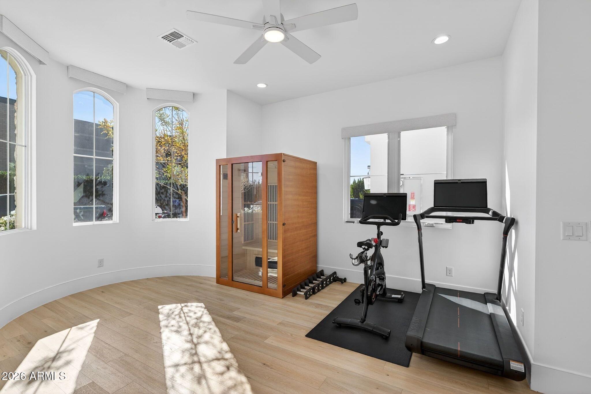 PECAN LAKE - Residential