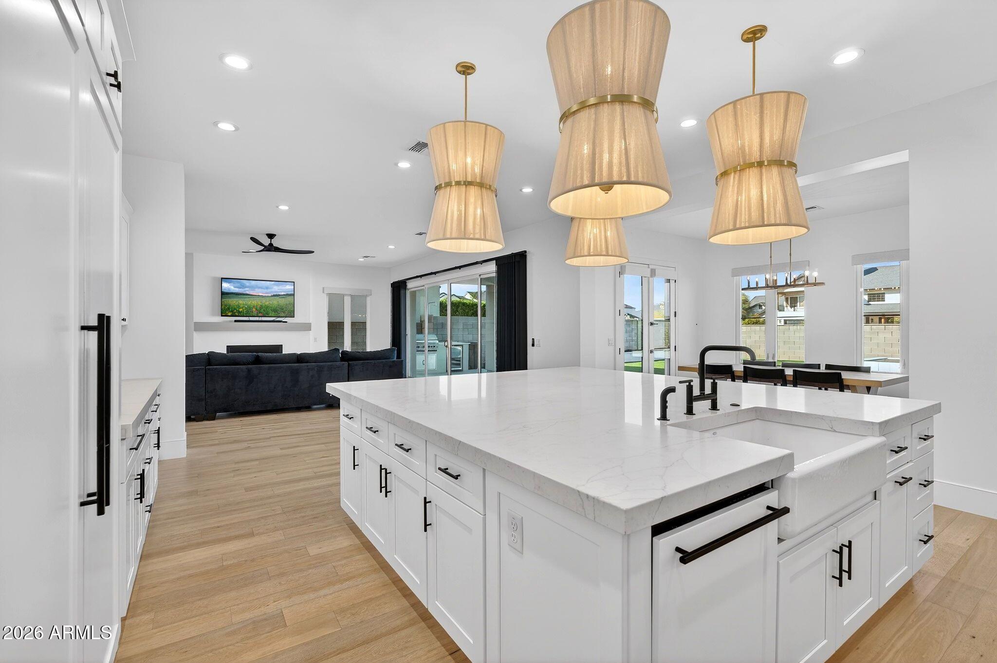 PECAN LAKE - Residential