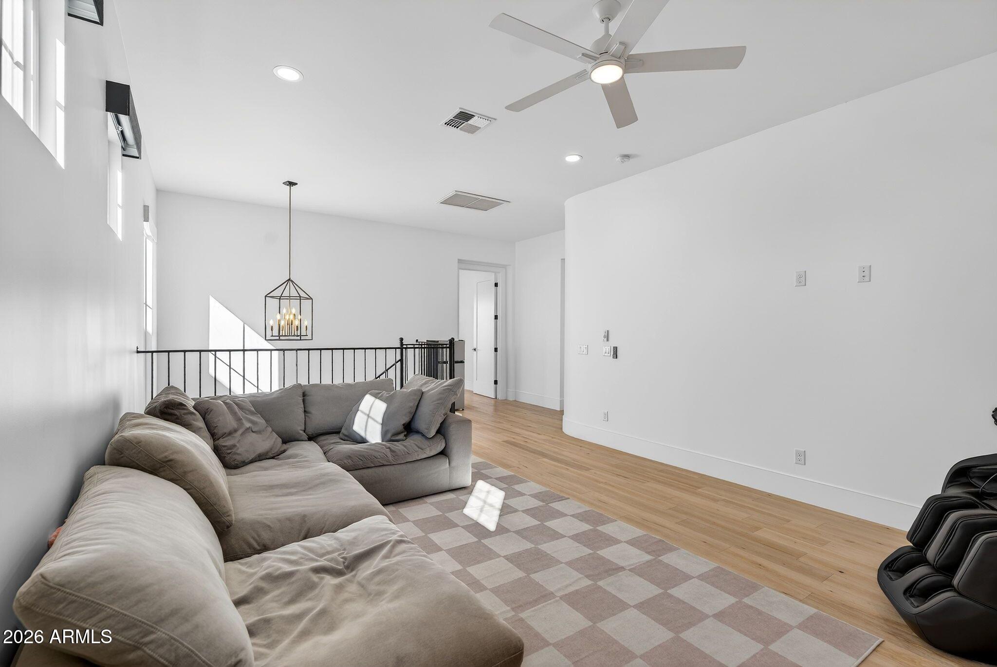 PECAN LAKE - Residential