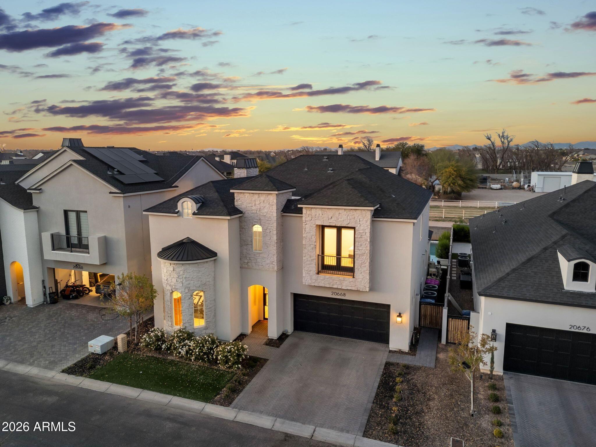 PECAN LAKE - Residential