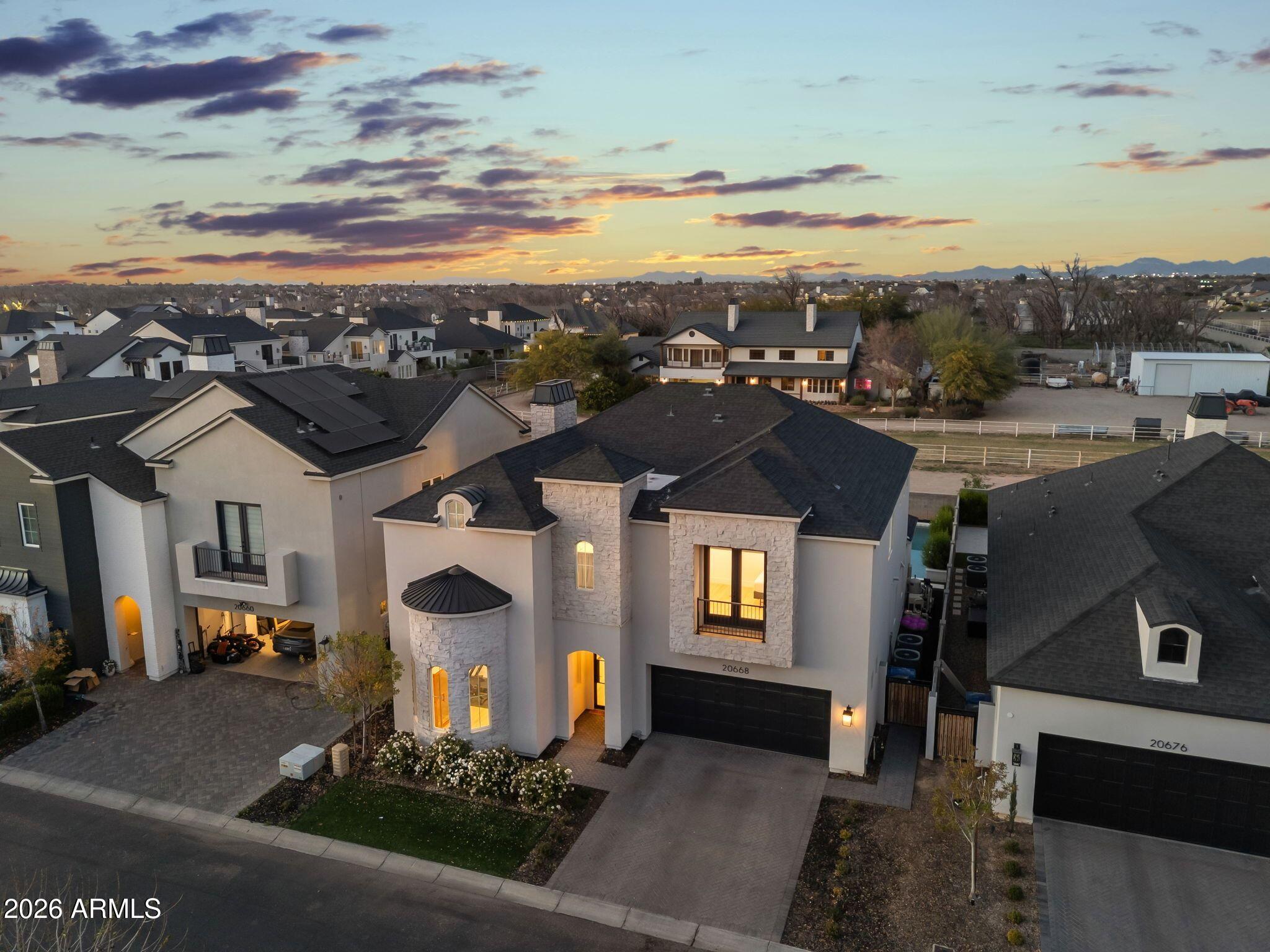PECAN LAKE - Residential