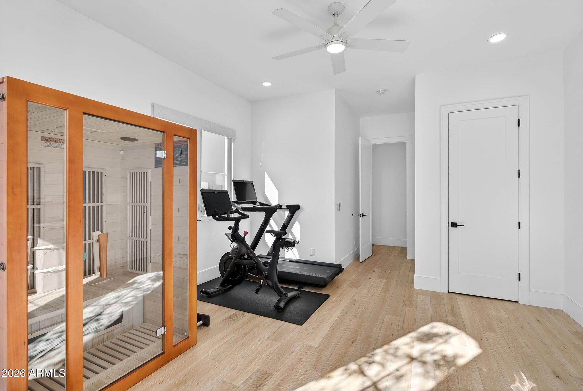 PECAN LAKE - Residential