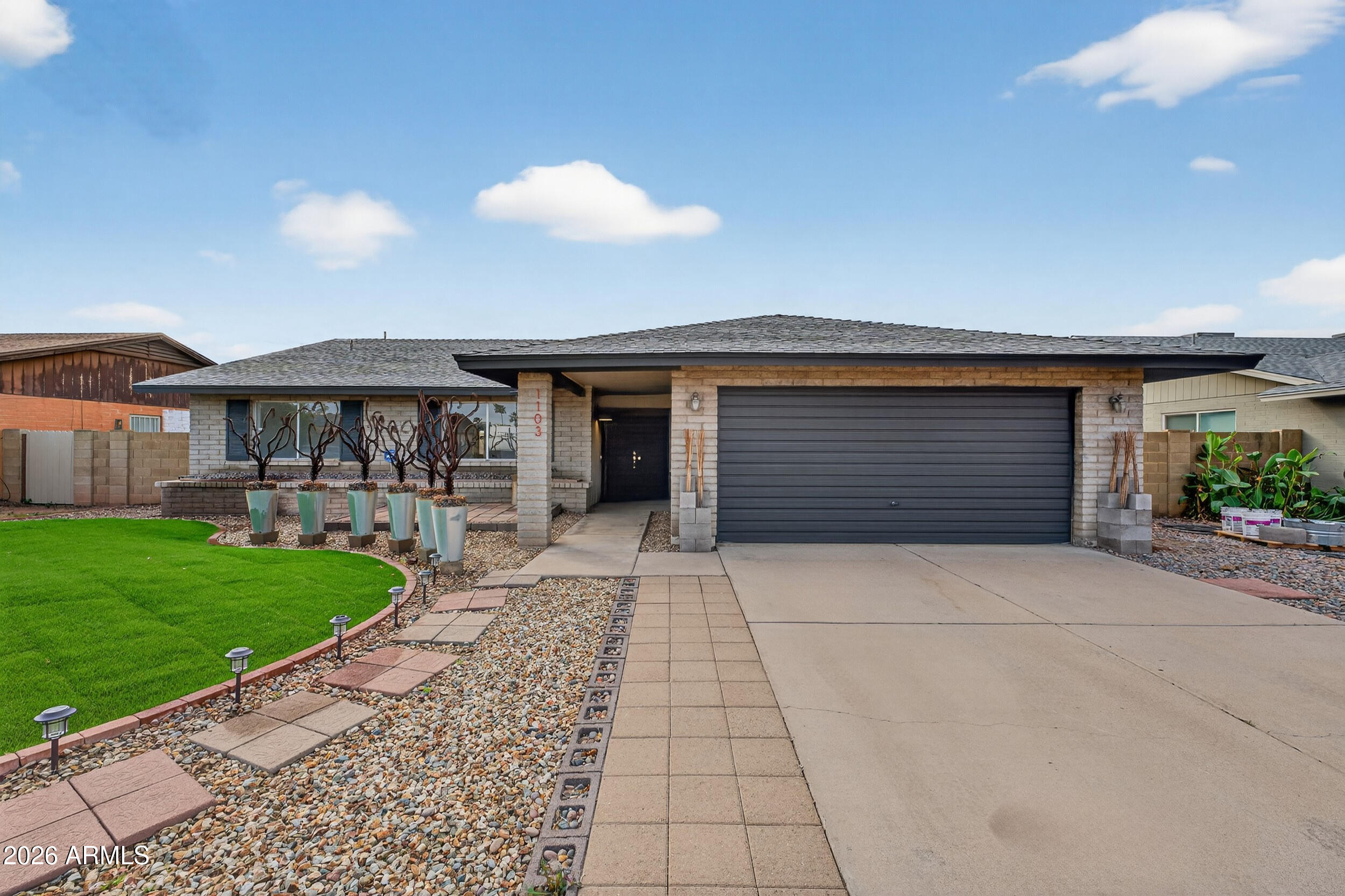 DOBSON ESTATES 2 UNIT 1 - Residential