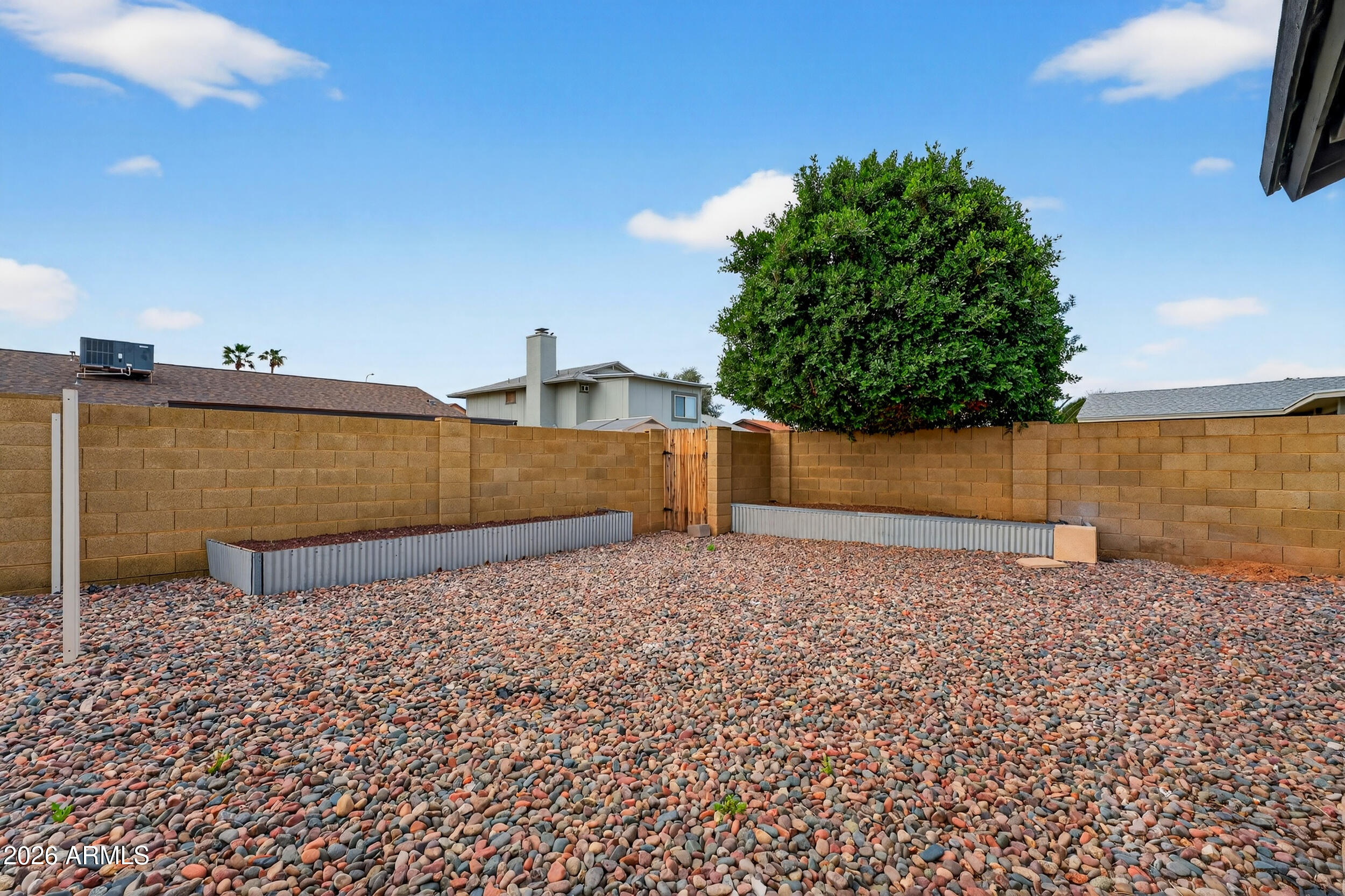 DOBSON ESTATES 2 UNIT 1 - Residential