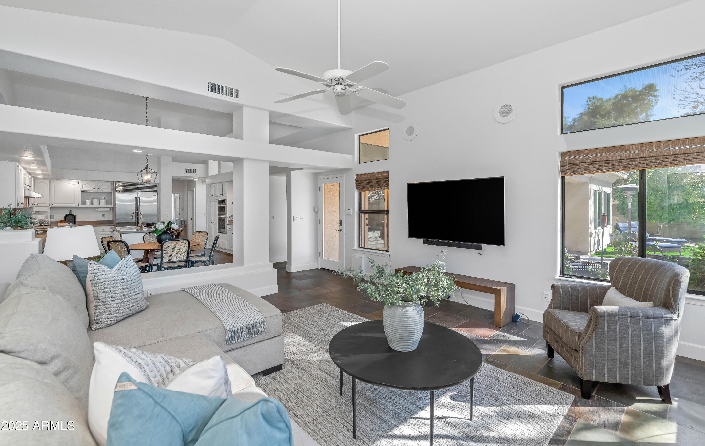 PROMONTORY - Residential