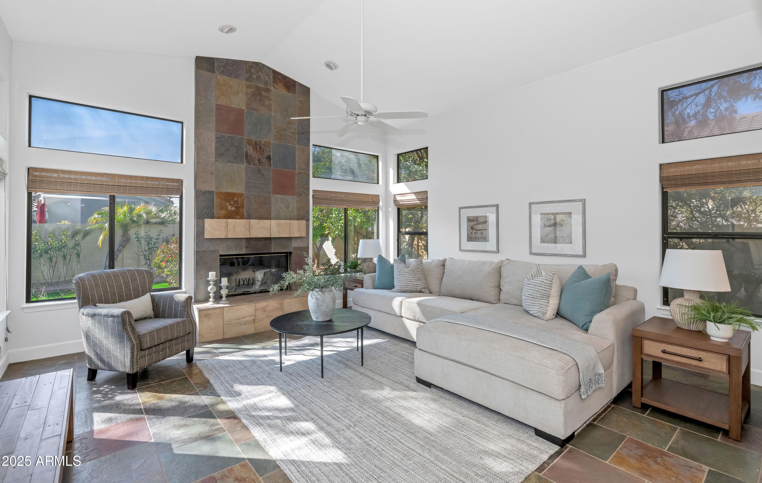PROMONTORY - Residential