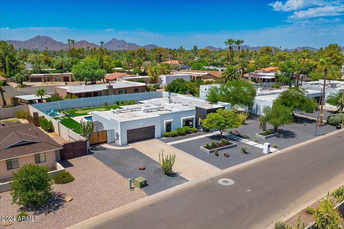 CENTURY NORTH - Residential
