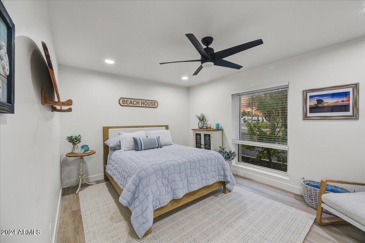 CENTURY NORTH - Residential