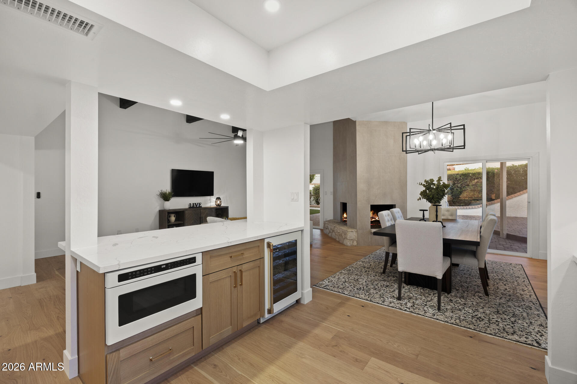 EL PASEO - Residential
